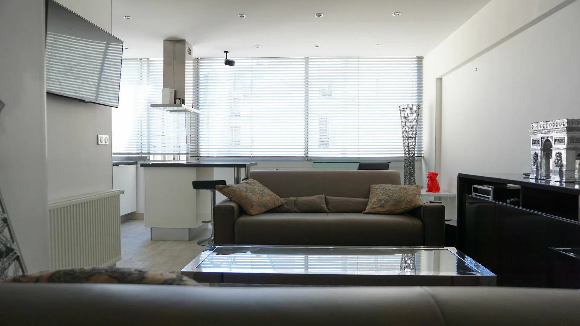 Appartement Faubourg Saint-Honore - Studio - Paris 8